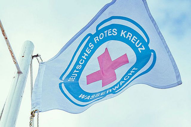 Kennzeichnung von Badezonen